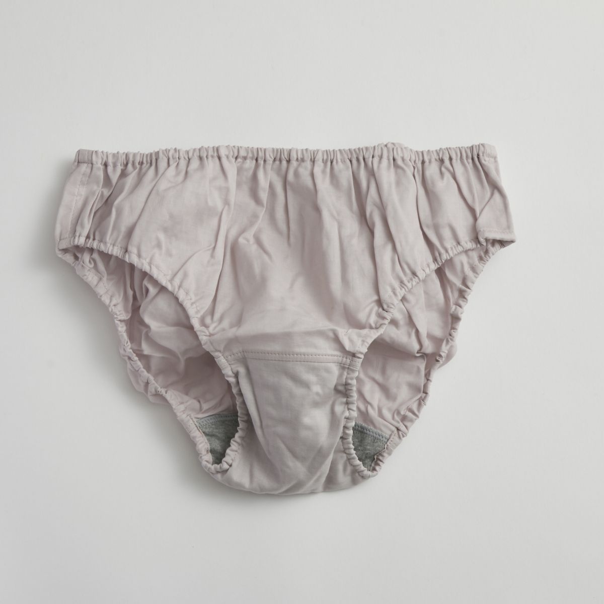 ストーンベージュ